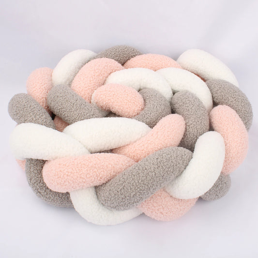 Contour de lit tressé à 3 nœuds fluffy – Accessoire textile décoratif