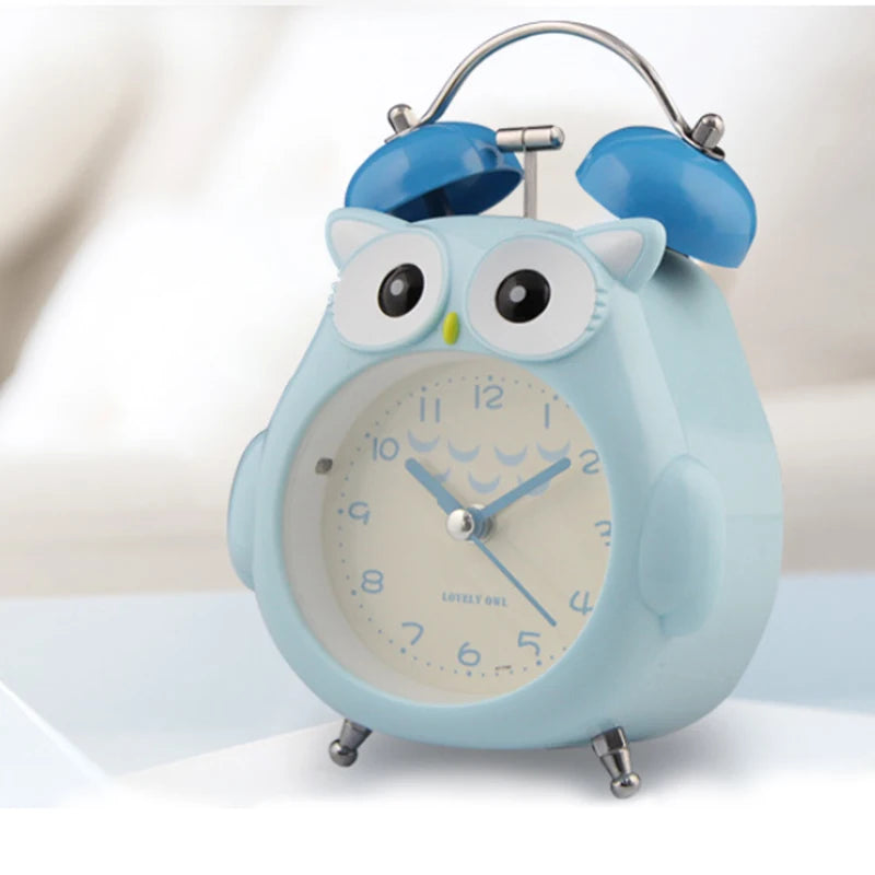 Réveil enfant hibou bleu analogique avec design mignon, horloge décorative pour chambre.