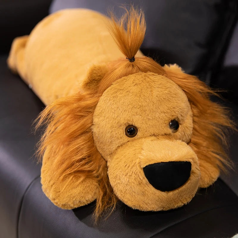 Peluche Lion Géant – Coussin Long Ultra Confort pour Dormir et Se Détendre