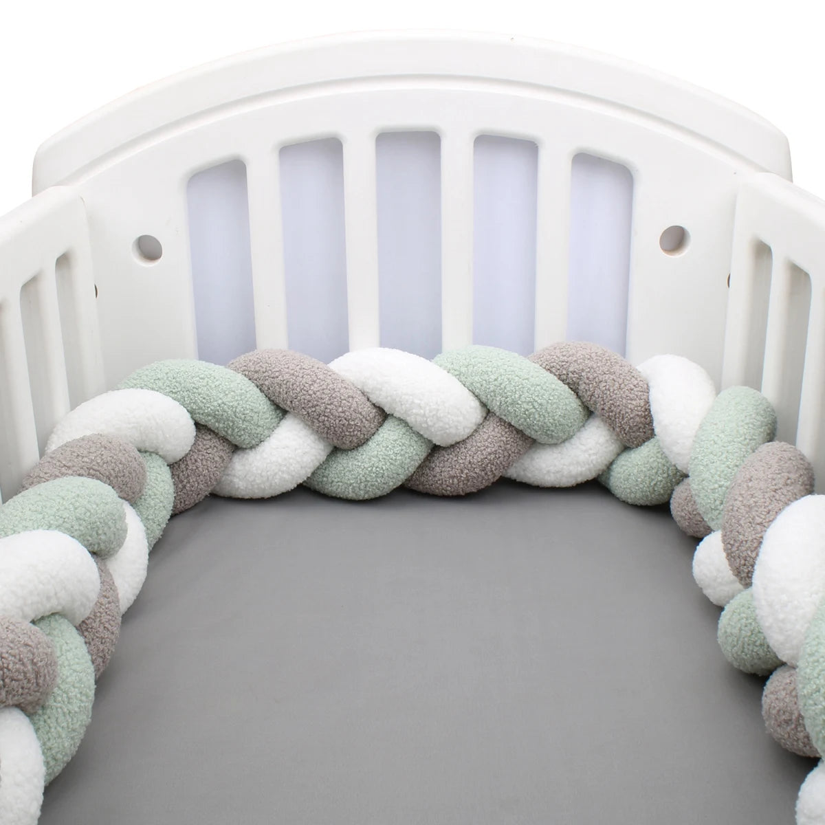 3-knot braided cushion – 4 m – Decorative textile accessory for children's room