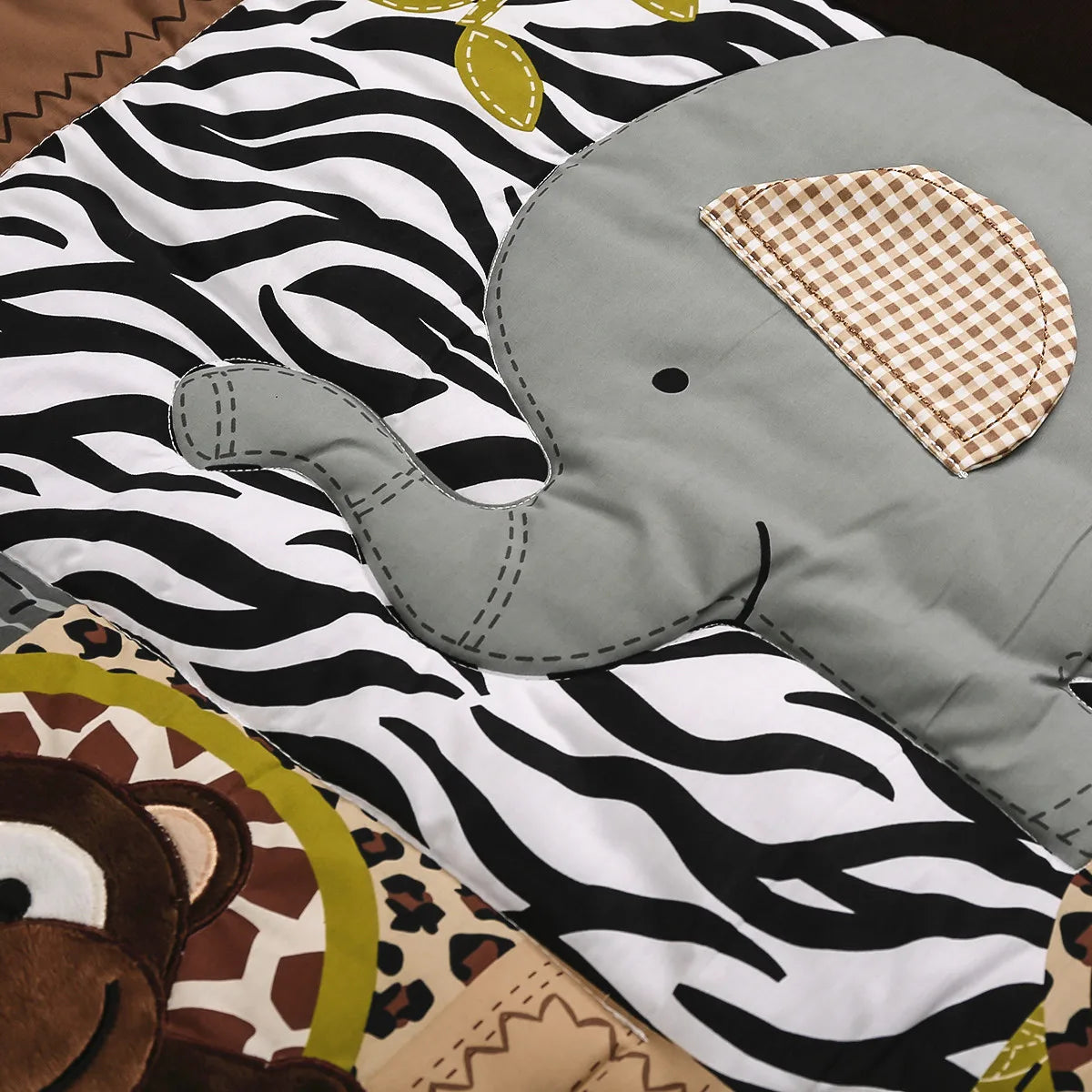 Ensemble de literie jungle brodée pour bébé – Douillette et drap contour pour bassinette
