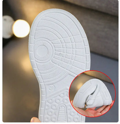 Sneakers Pop Devil Hunters