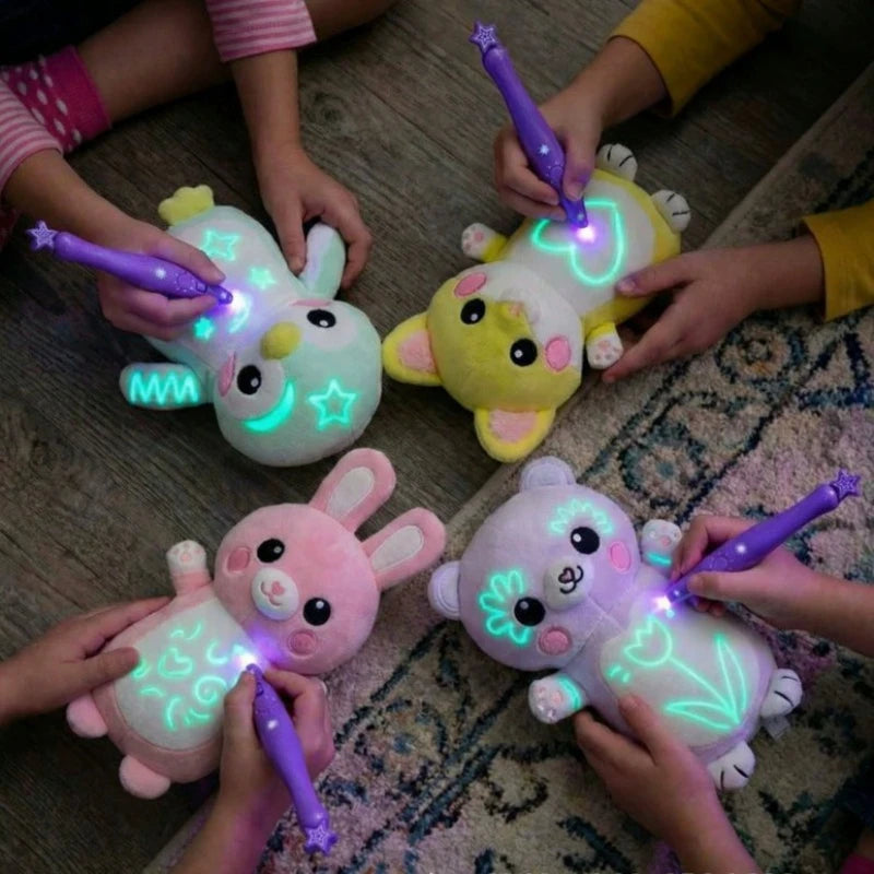 Peluche Lumineuse à Dessiner – Compagnon Doux avec Stylo UV Effaçable