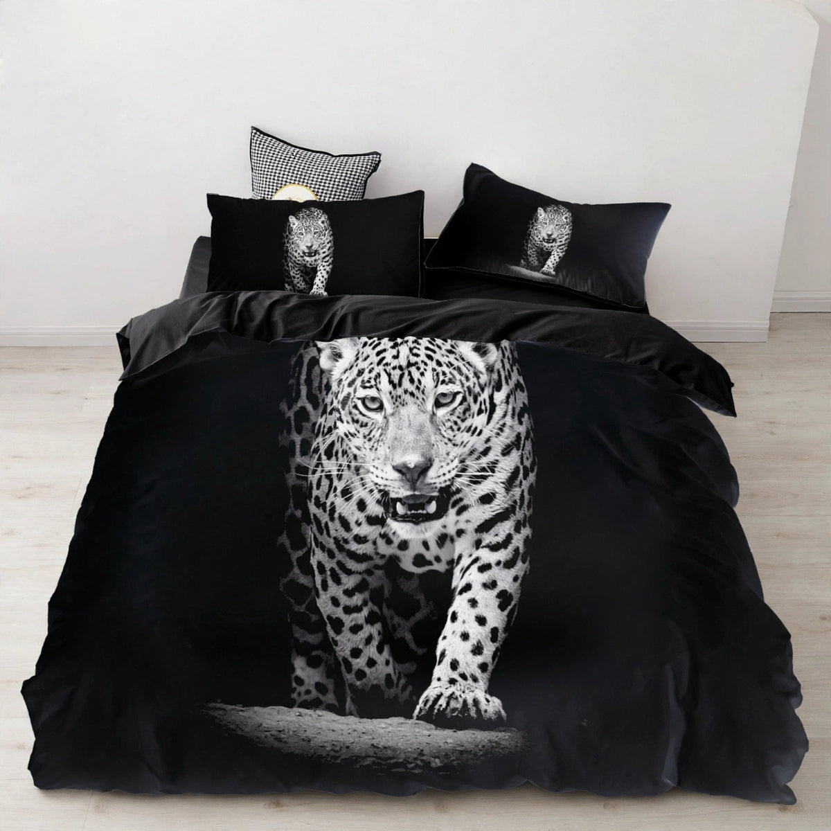 Juego de cama de león, tigre y lobo