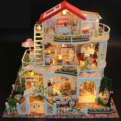 Dollhouse miniature/with music