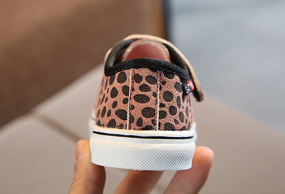 Leopard shoe