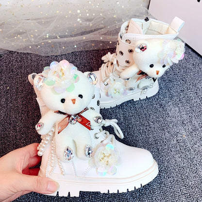 Cute boots with plush
