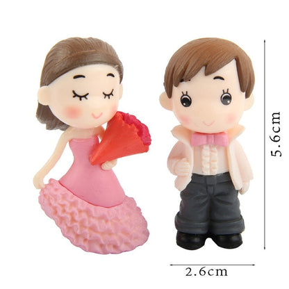 Figurines miniatures amoureux